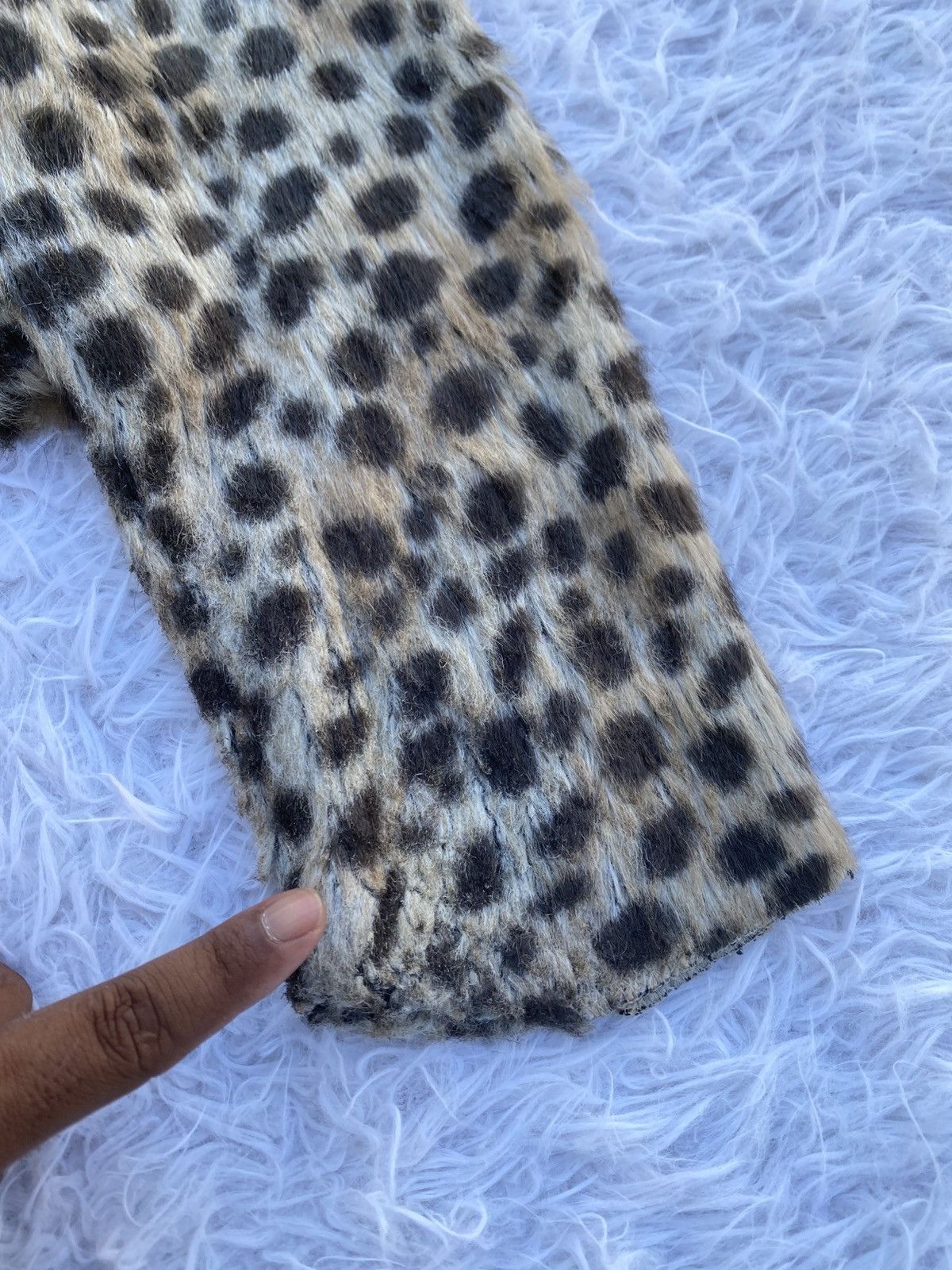 agnes b. Rare agnes b. Fur Leopard Gold Button Jacket Size M / US 6-8 / IT 42-44 - 24 Thumbnail