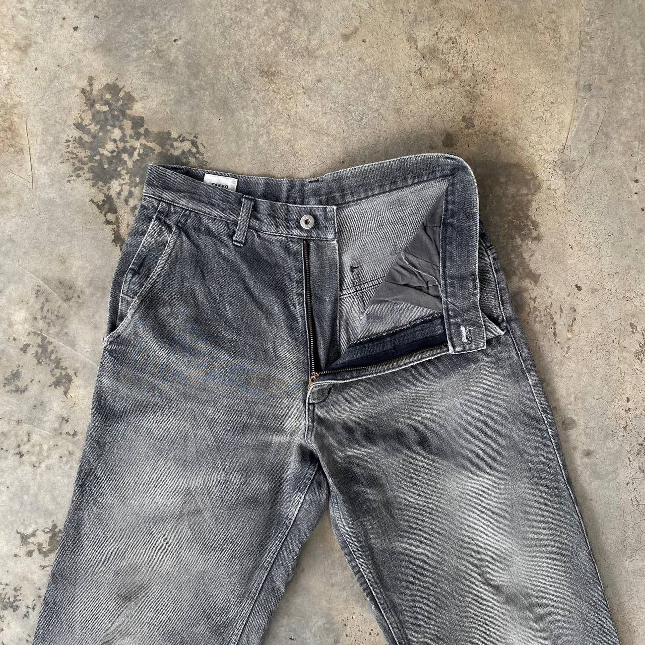 Takeo Kikuchi BJ6-19 VTG JAPAN TAKEO KIKUCHI DISTRESSED FADED GREYWASH Size US 29 - 3 Thumbnail