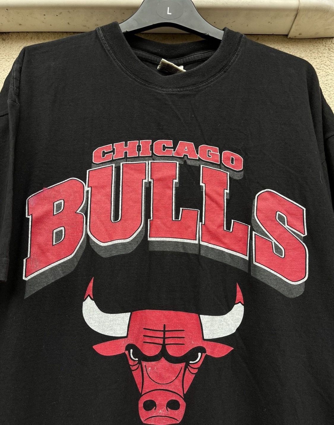 Nutmeg Vintage NBA Chicago Bulls Nutmeg Tee merch Basketball Jordan Size US XL / EU 56 / 4 - 4 Thumbnail