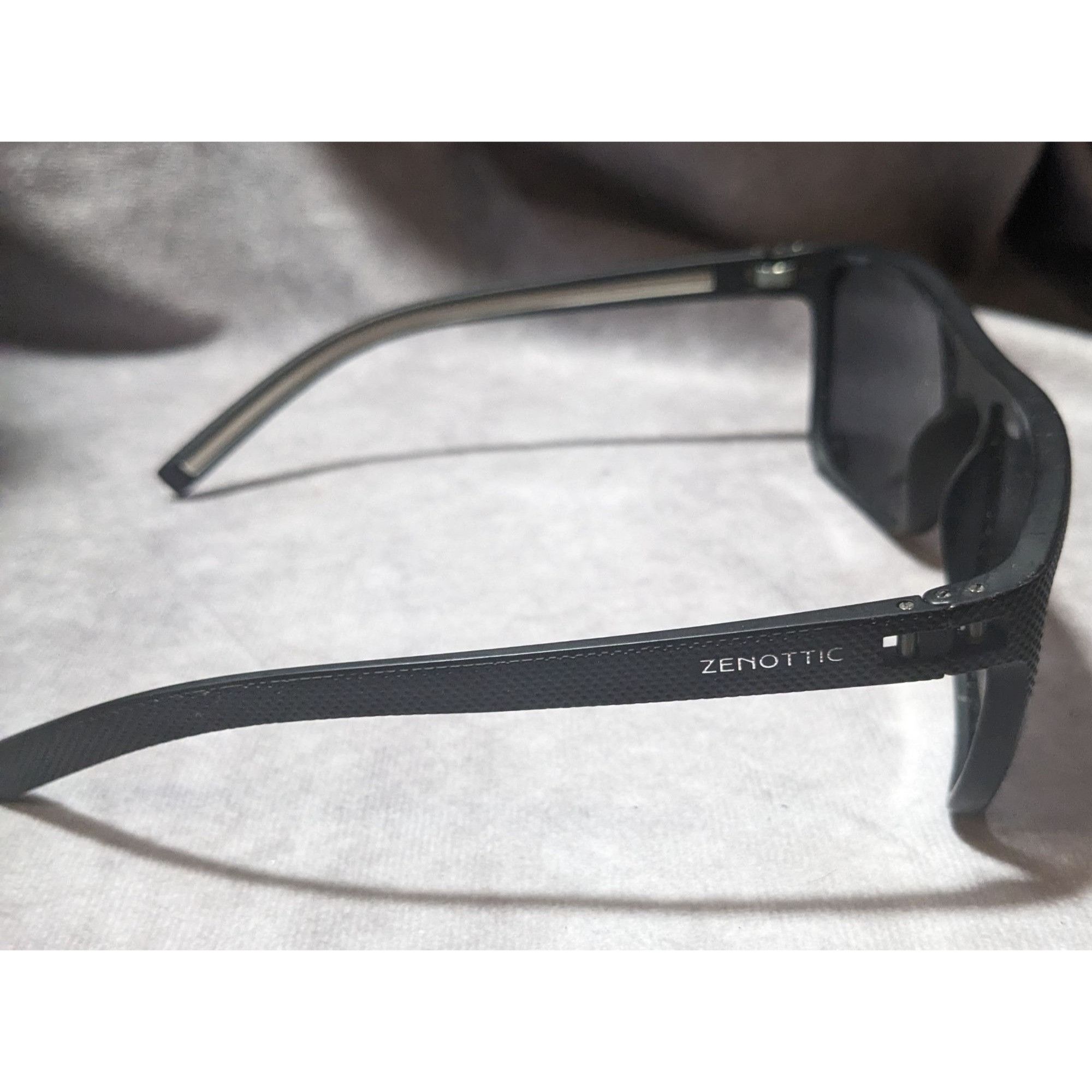 Other Zenottic Textured Classic Black Sunglasses Size ONE SIZE - 2 Thumbnail