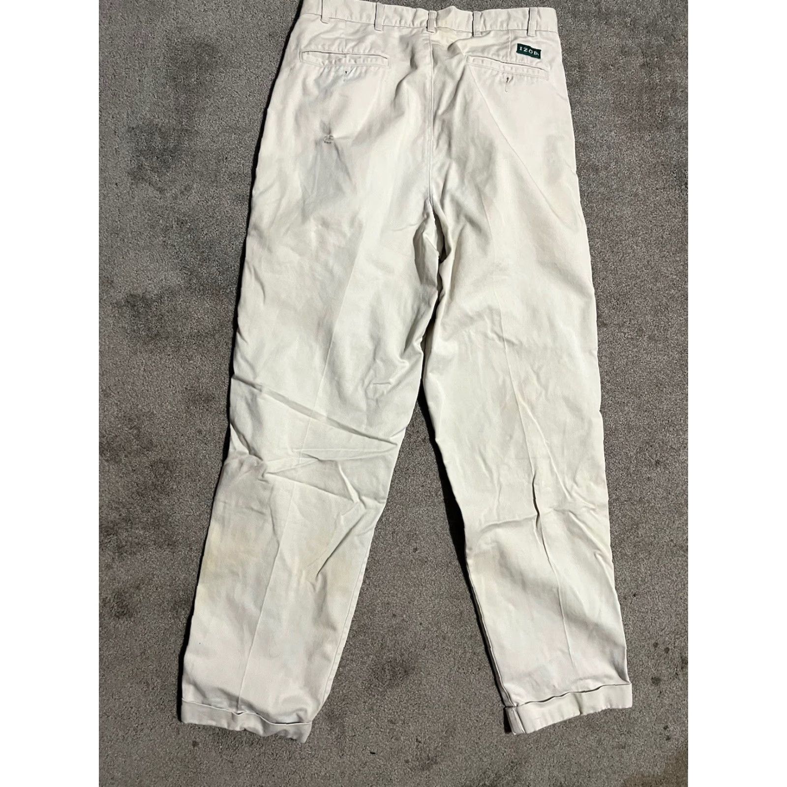 Izod VINTAGE IZOD Pants Mens 34x32 Khaki Classic Fit Beige Chino Pleated Front Pockets Logo Cotton Straight Size US 34 / EU 50 - 2 Thumbnail