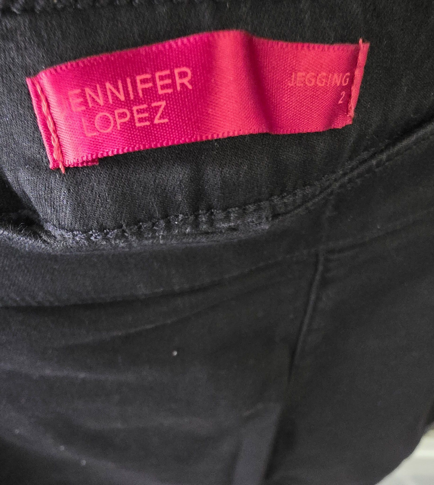 Jennifer Lopez NWOT Jennifer Lopez Jlo Black Pull On Jegging Size 2 Size 26" / US 2 / IT 38 - 5 Thumbnail