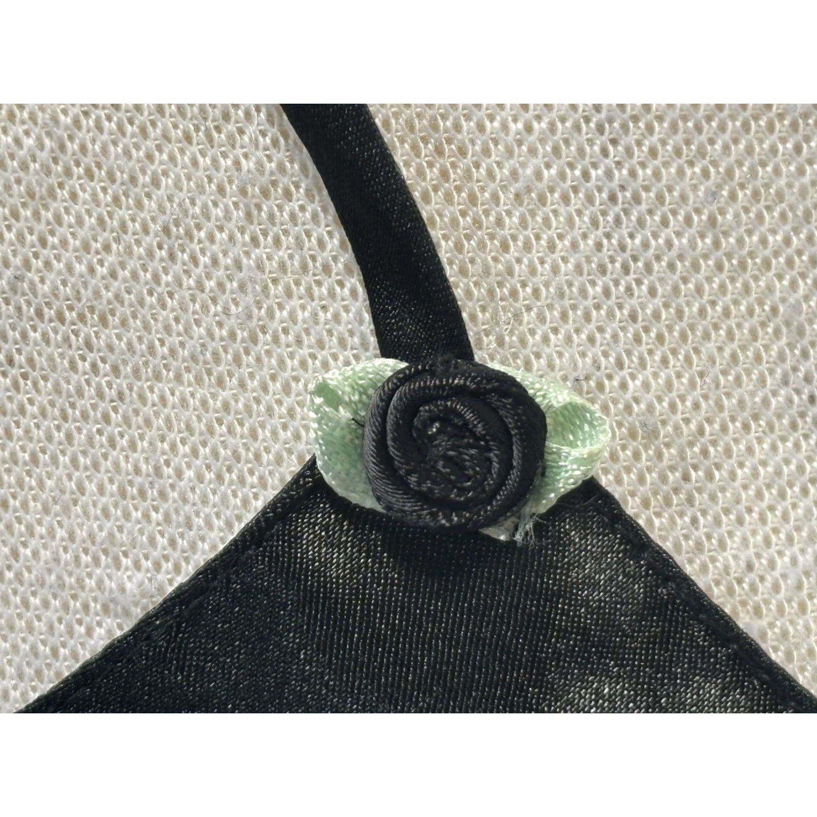 Lord & Taylor VINTAGE NEW! Lord & Taylor Satin Cami Tank Top Sz Medium Women’s Black Size M / US 6-8 / IT 42-44 - 6 Thumbnail