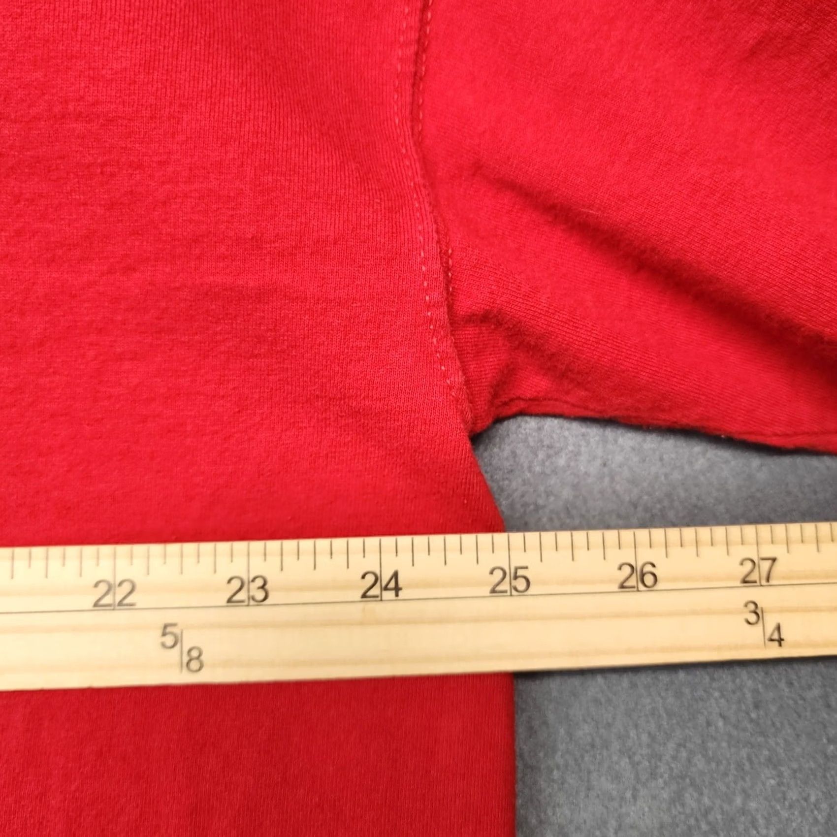 Russell Athletic VINTAGE University of Pennsylvania Quaker Basketball Russell Athletic Shirt Mens XL Red Long Sleeve Crew Neck Mens XL Red Russell Athletic T-Shirt 80s Size US XL / EU 56 / 4 - 4 Thumbnail