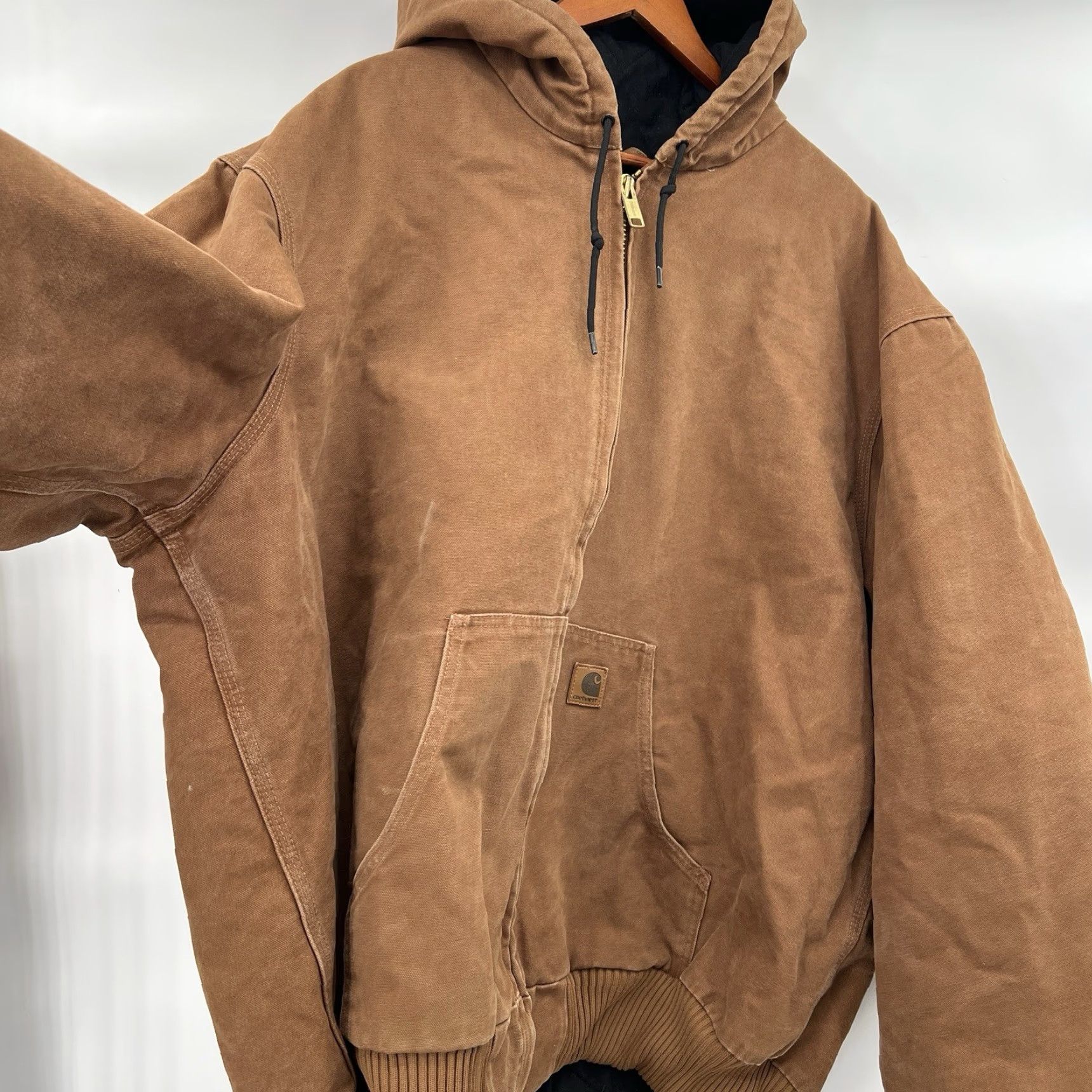 Carhartt VINTAGE Carhartt J130 Brown Hooded Jacket Work Coat 2XLT Bomber Jacket Casual Workwear Mens Brown 90s Size US XXL / EU 58 / 5 - 4 Thumbnail