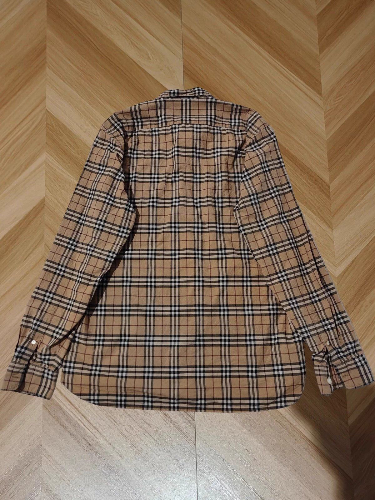 Burberry Burberry 99 New Classic Check Shirt L Size L / US 10 / IT 46 - 2 Thumbnail