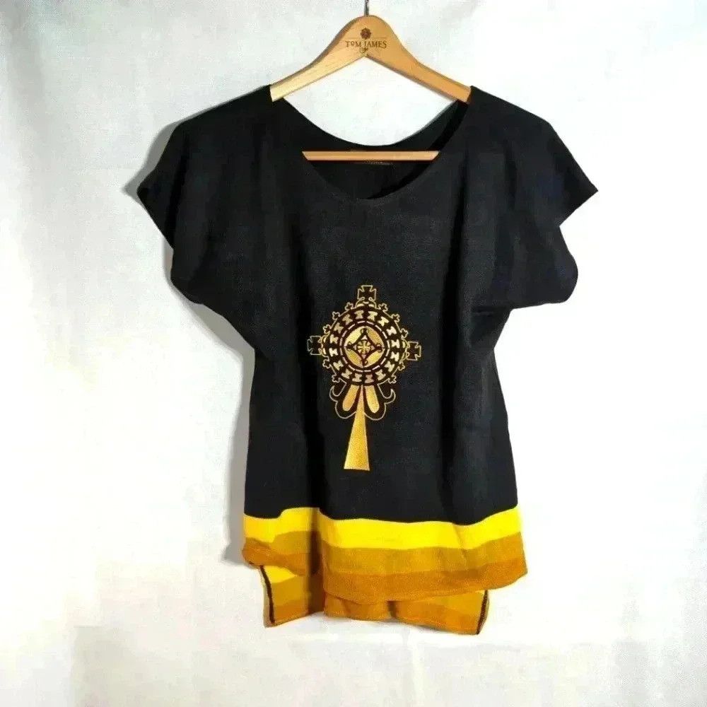 Vintage Black Eden Sweater Embroidered Gold Cross design sz M Size M / US 6-8 / IT 42-44 - 1 Thumbnail