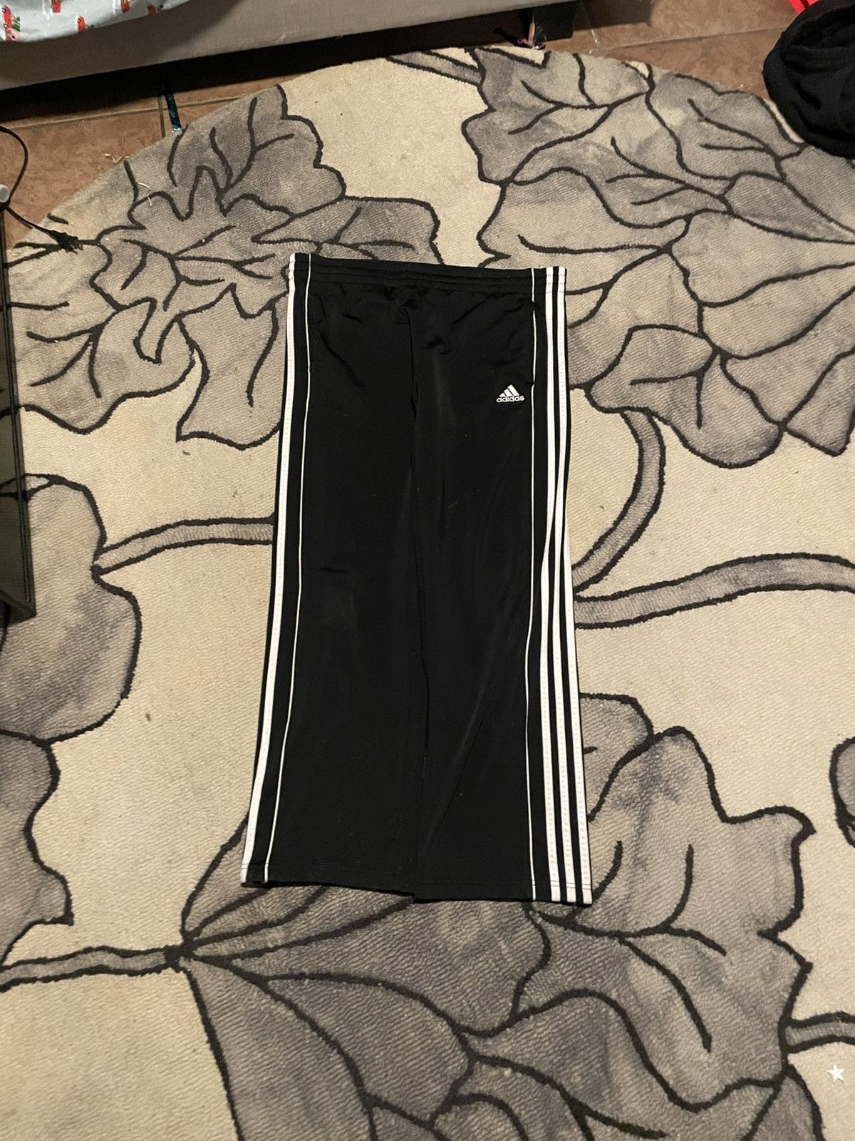 Adidas × Japanese Brand × Vintage Vintage adidas joggers Size US 34 / EU 50 - 1 Thumbnail