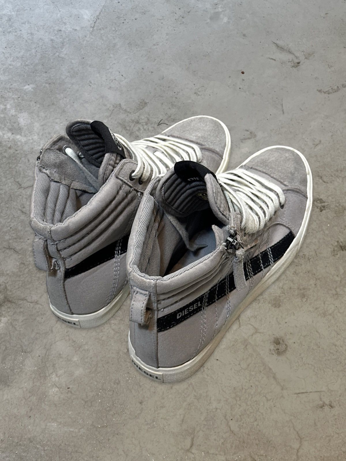 Diesel (SS15) D-STRING HI TOP Size US 9 / EU 42 - 10 Thumbnail