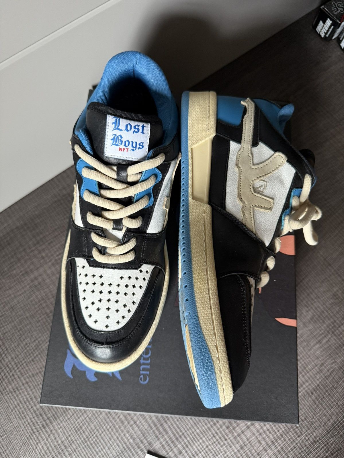 Lost Boys Archives Lostboys Meta Lows (Rare NFT Metaverse) Shoes Size US 9.5 / EU 42-43 - 3 Thumbnail