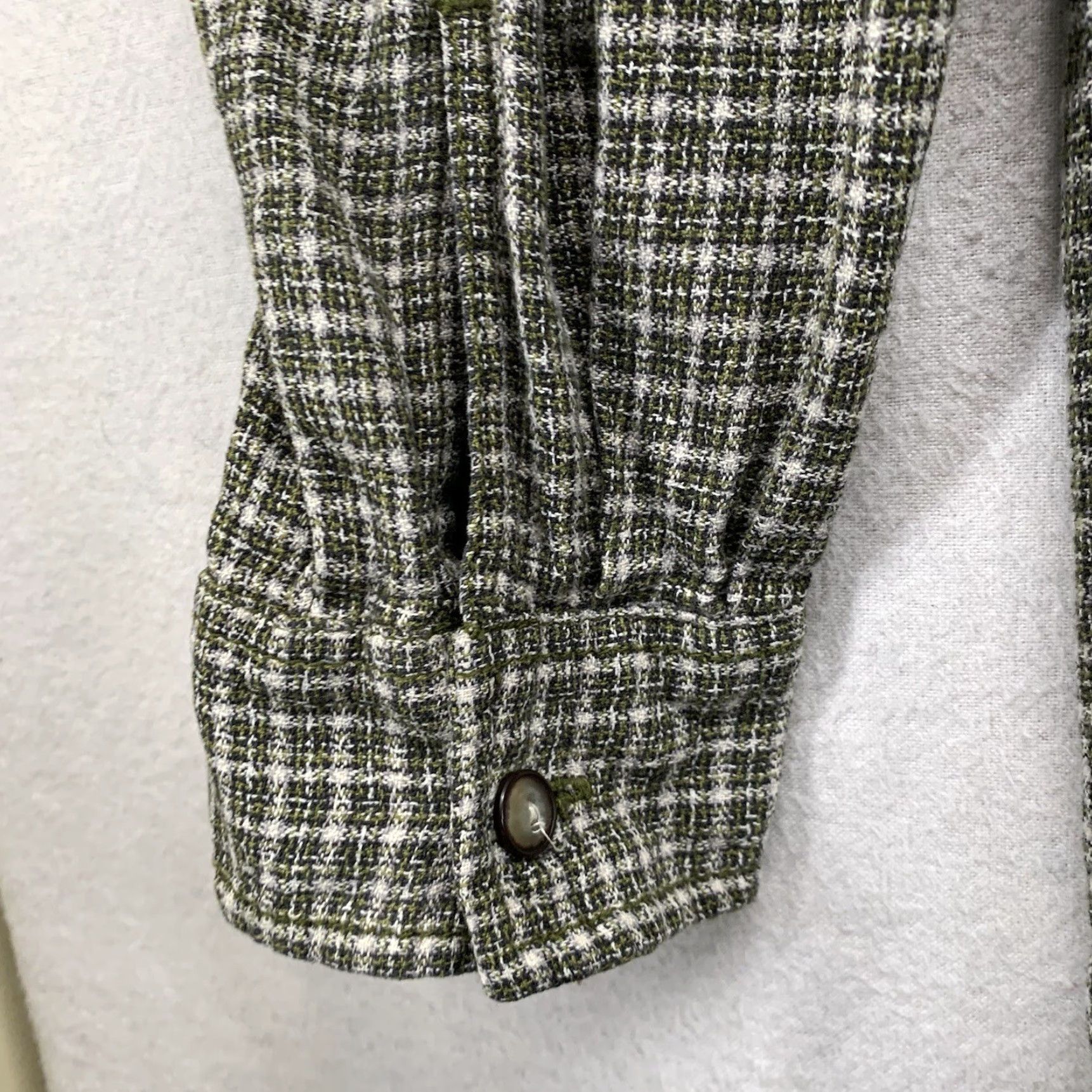 Levi's VINTAGE Levi's Button-Up Green Plaid Flannel Medium 100% Cotton Blue Tab Shirt Mens Regular Long Sleeve Pockets Western 90s Size US 31 - 3 Thumbnail