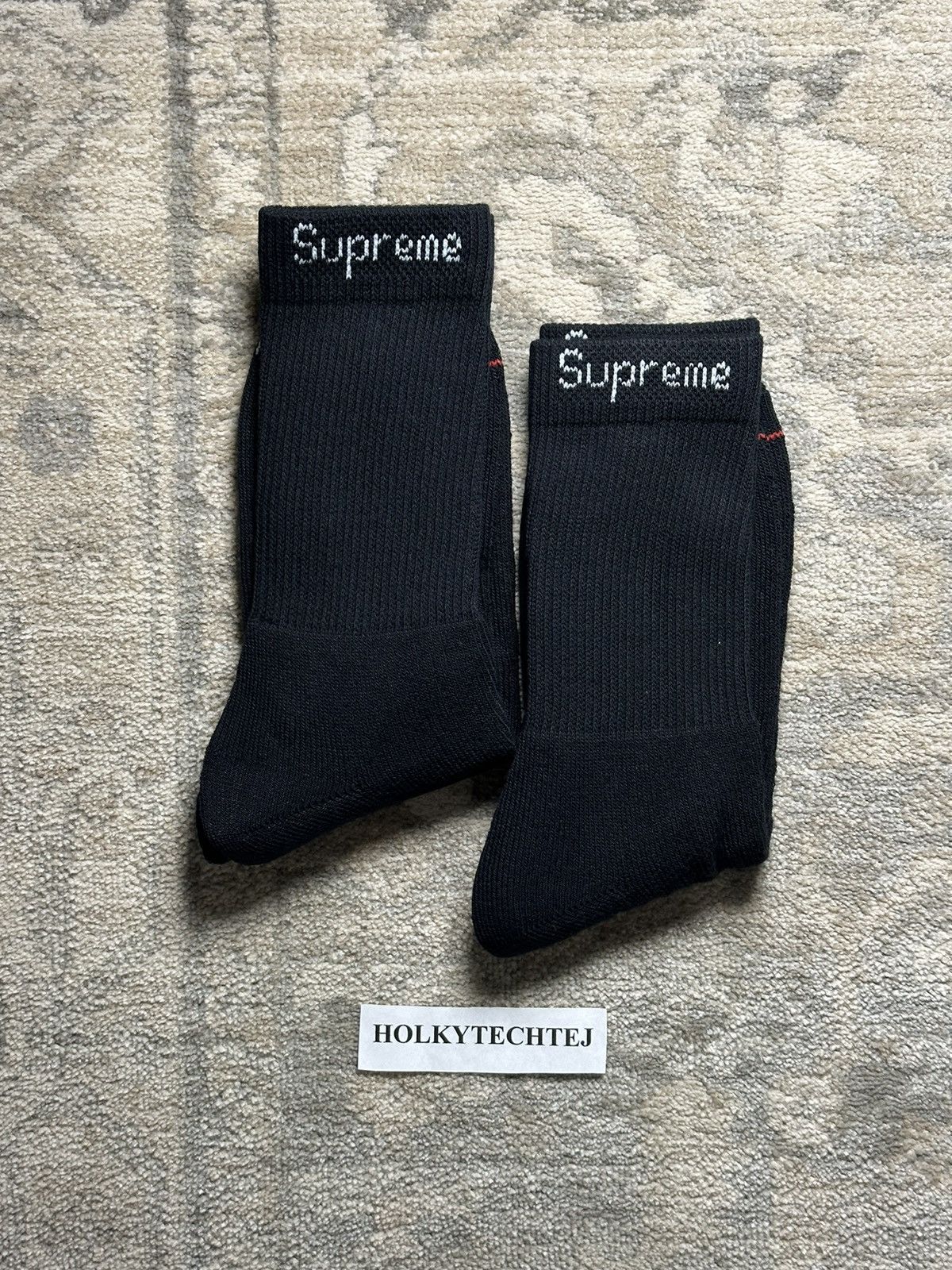 Supreme Supreme Hanes Socks - 2x Pairs Size ONE SIZE - 1 Preview
