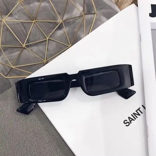 Designer × Vintage Retro punk sunglasses Size ONE SIZE - 1 Thumbnail