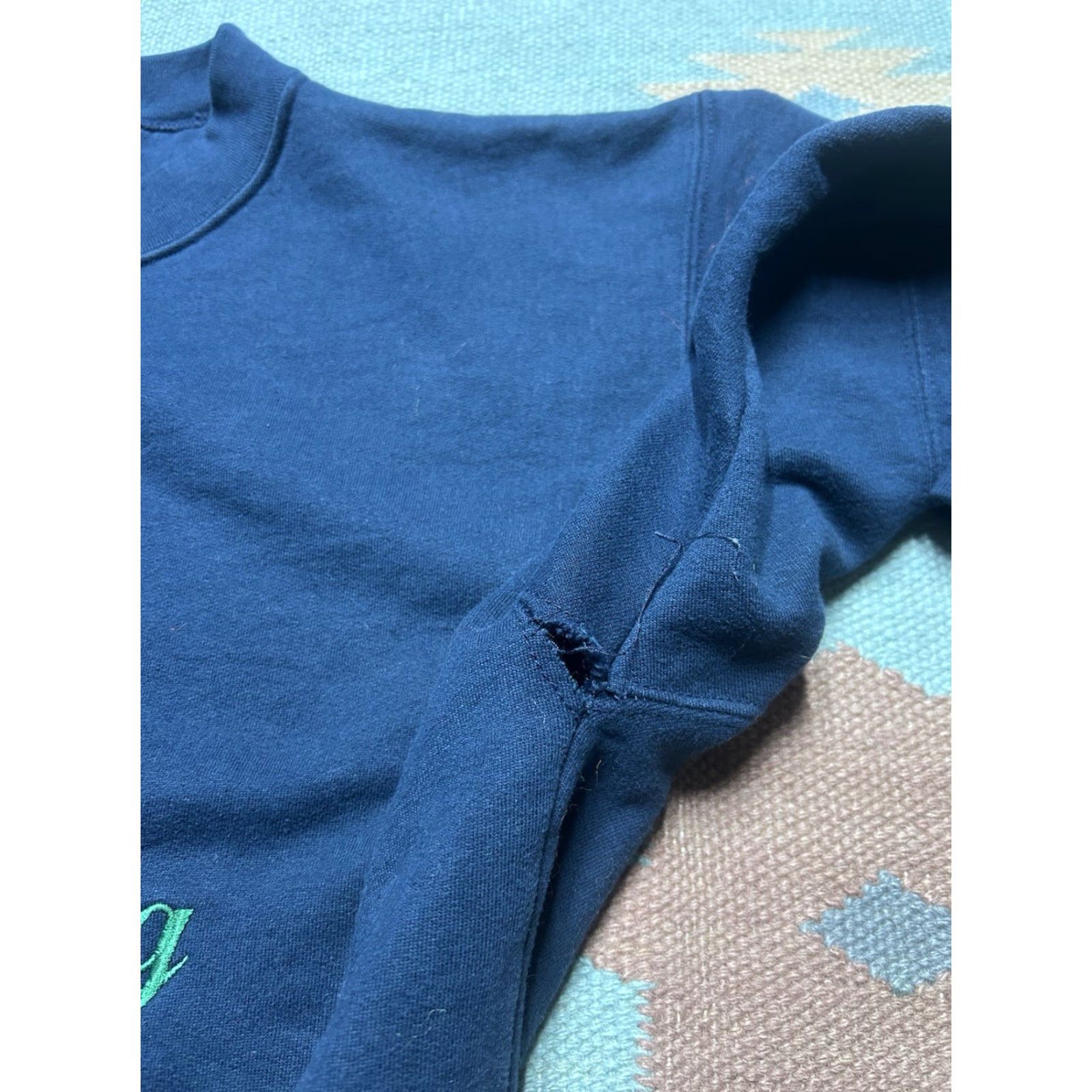 Vintage VINTAGE Sweatshirt Crewneck six point stag buck deer distressed hunting Medium Men Blue Pullover Size US M / EU 48-50 / 2 - 3 Thumbnail