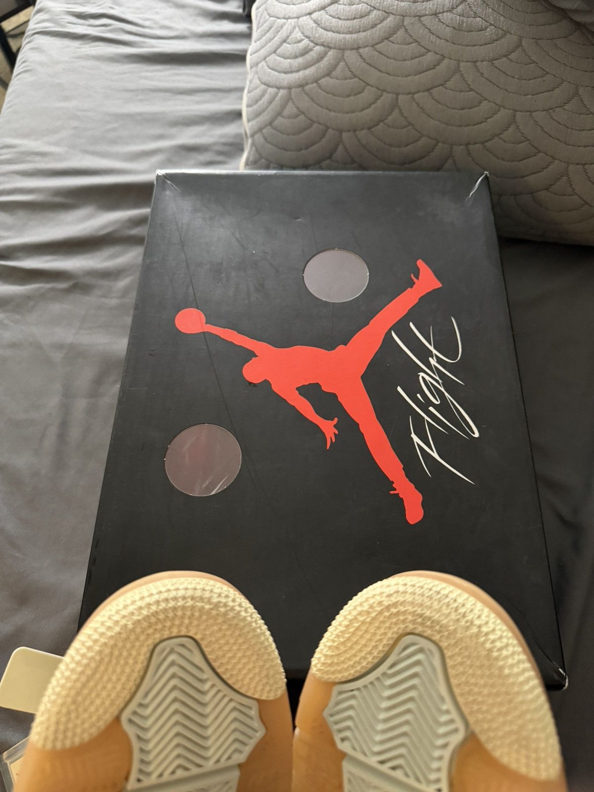 Jordan Brand × Off-White Jordan 4 Retro ‘Off-White Sail’ Size 9.5W 8M Size US 8 / EU 41 - 11 Thumbnail