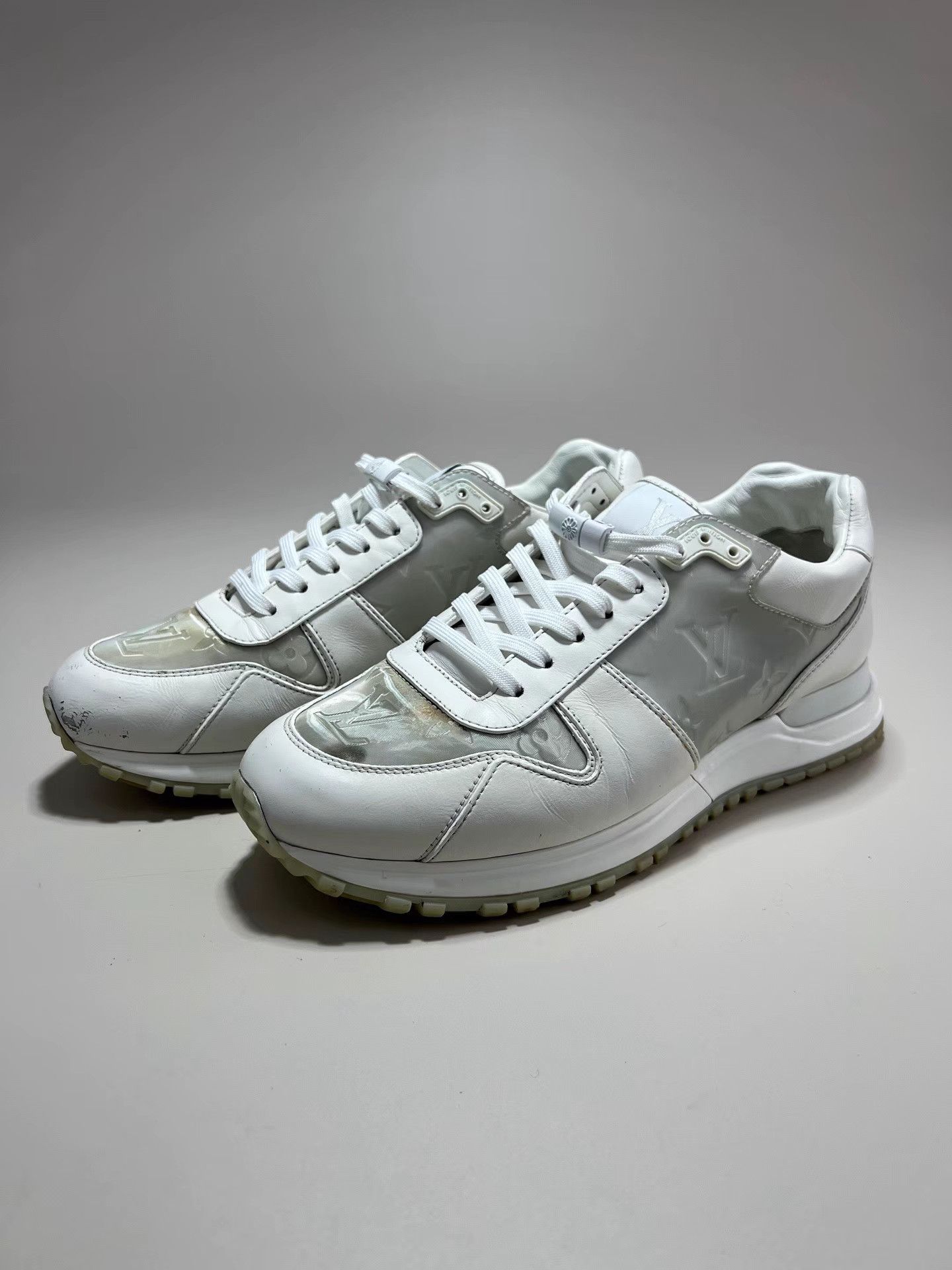 Louis Vuitton LOUIS VUITTON LV RUN AWAY White & Grey Laser Sneakers Size US 6 / EU 39 - 1 Thumbnail