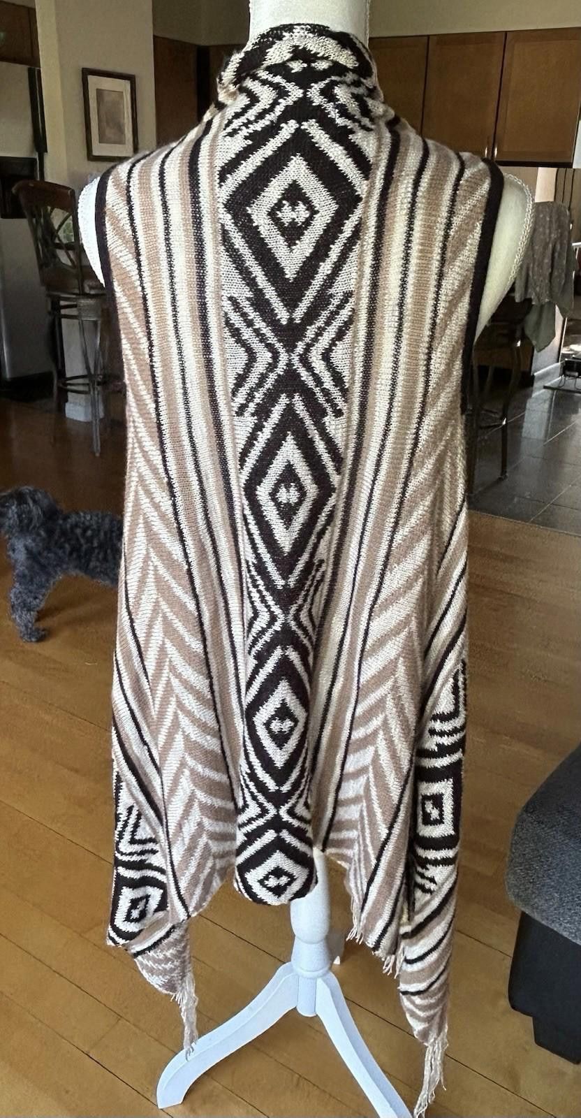 Other Hippie Rose Crocheted Sweater Vest Fringe Boho Festival Size S / US 4 / IT 40 - 5 Thumbnail