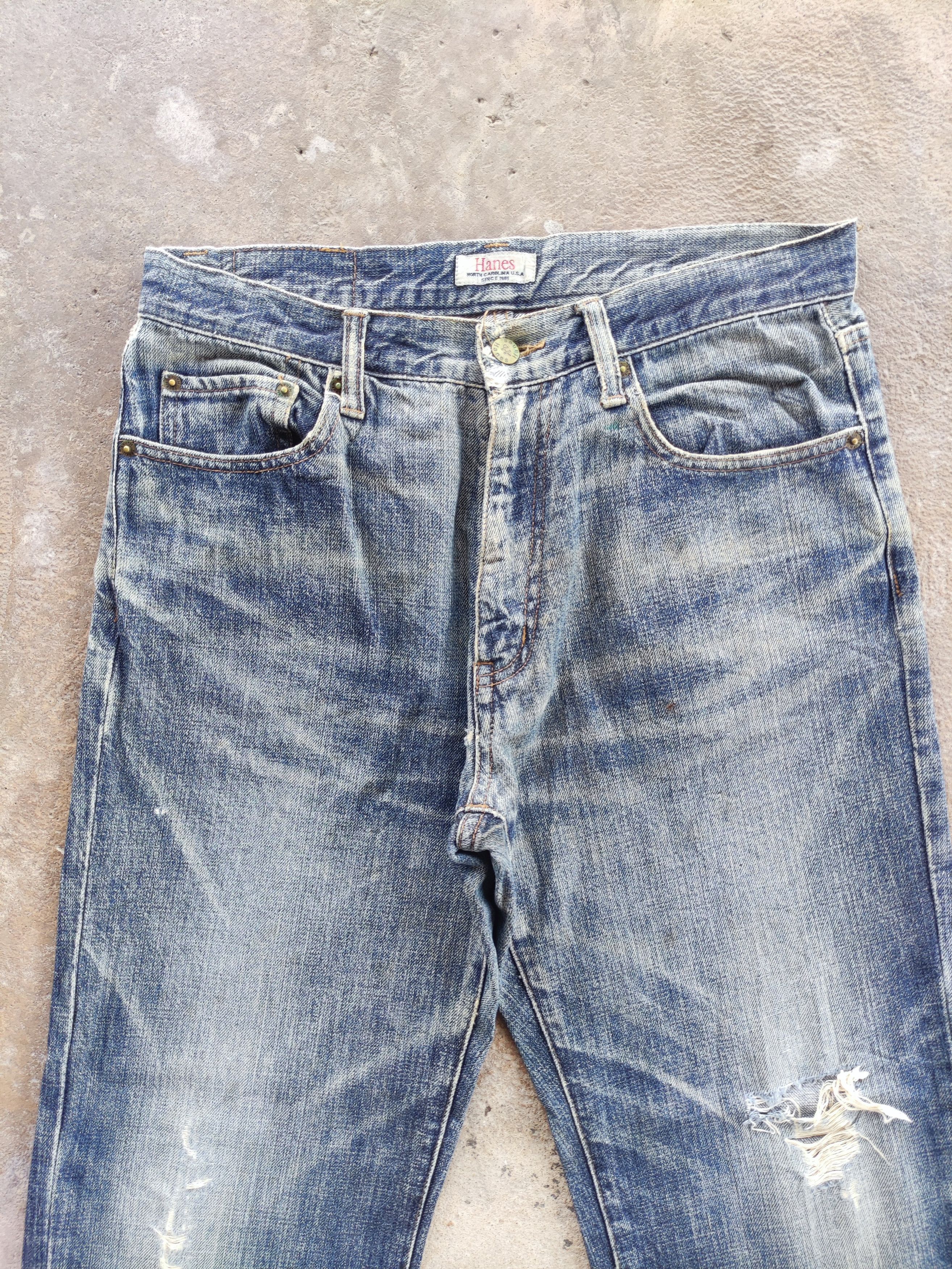 Hanes × Jean Vintage Hanes Jeans Distressed Faded Denim Pants W31 Size US 31 - 3 Thumbnail