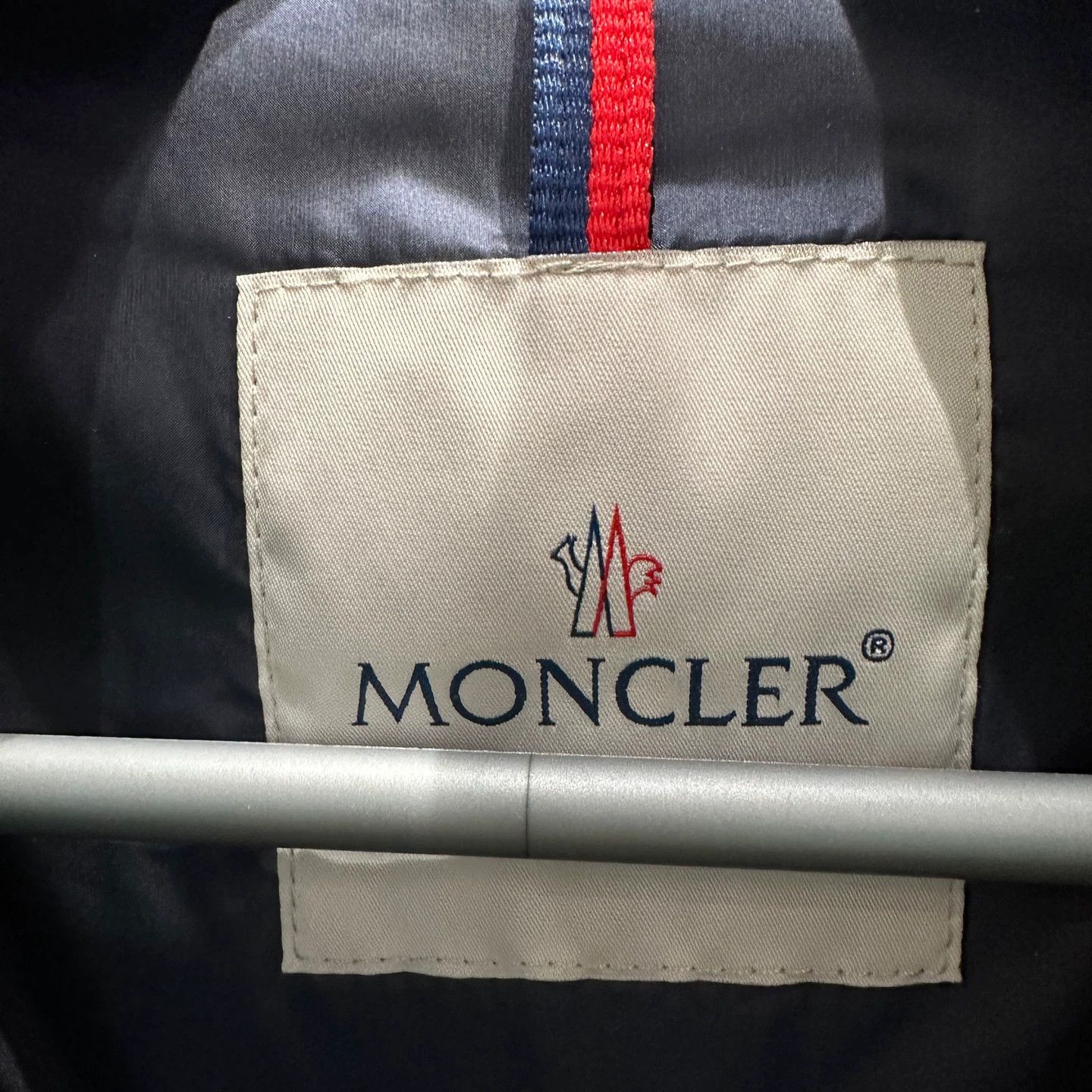 Moncler Moncler feb222 high-collar logo-panelled down coat 2 Size US M / EU 48-50 / 2 - 3 Thumbnail