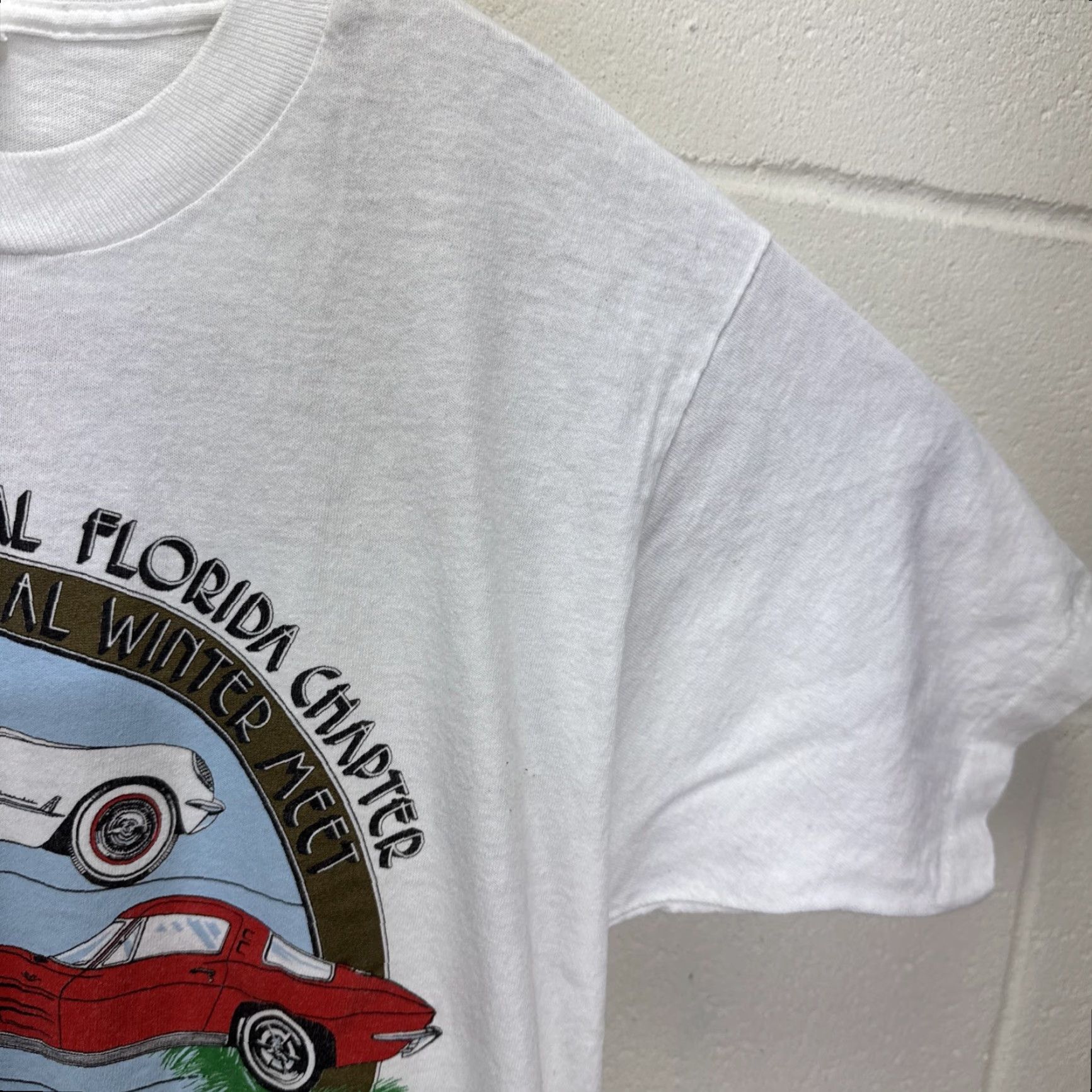 Fruit Of The Loom Vintage 1990s Fruit of the Loom Crew Neck T-Shirt Men L White Cypress Gardens Corvette Car Event Beach Retro 90s Size US L / EU 52-54 / 3 - 6 Thumbnail