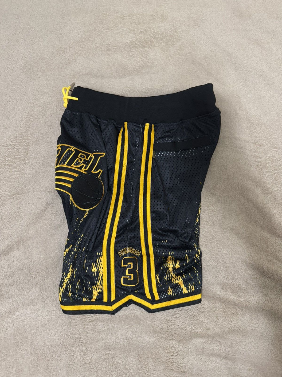 Mitchell & Ness × Other A.I Highschool Shorts Size US 31 - 2 Thumbnail