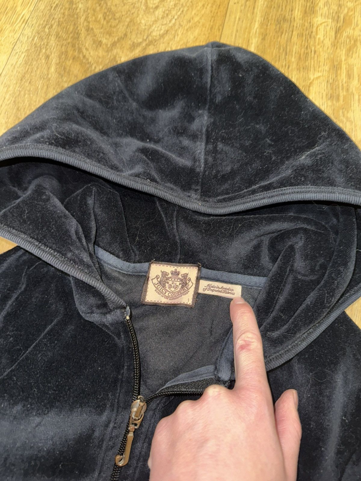 Juicy Couture VINTAGE JUICY COUTURE VELOUR ZIP HOODIE Size S / US 4 / IT 40 - 3 Thumbnail