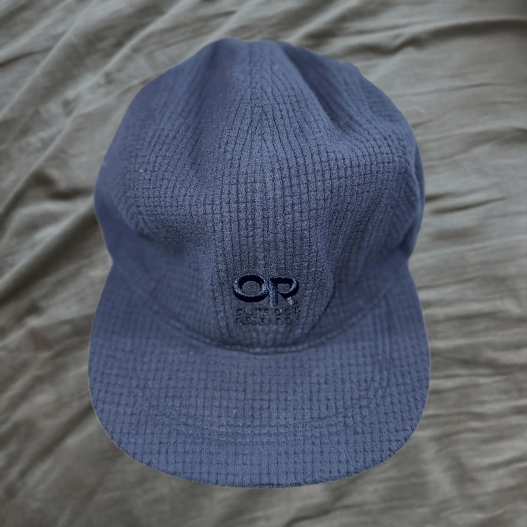 Outdoor Research VINTAGE? No. Outdoor Research Hat Cap Strap Back Blue Grid Fleece ActiveTemp One Size Mens Size US M / EU 48-50 / 2 - 1 Thumbnail
