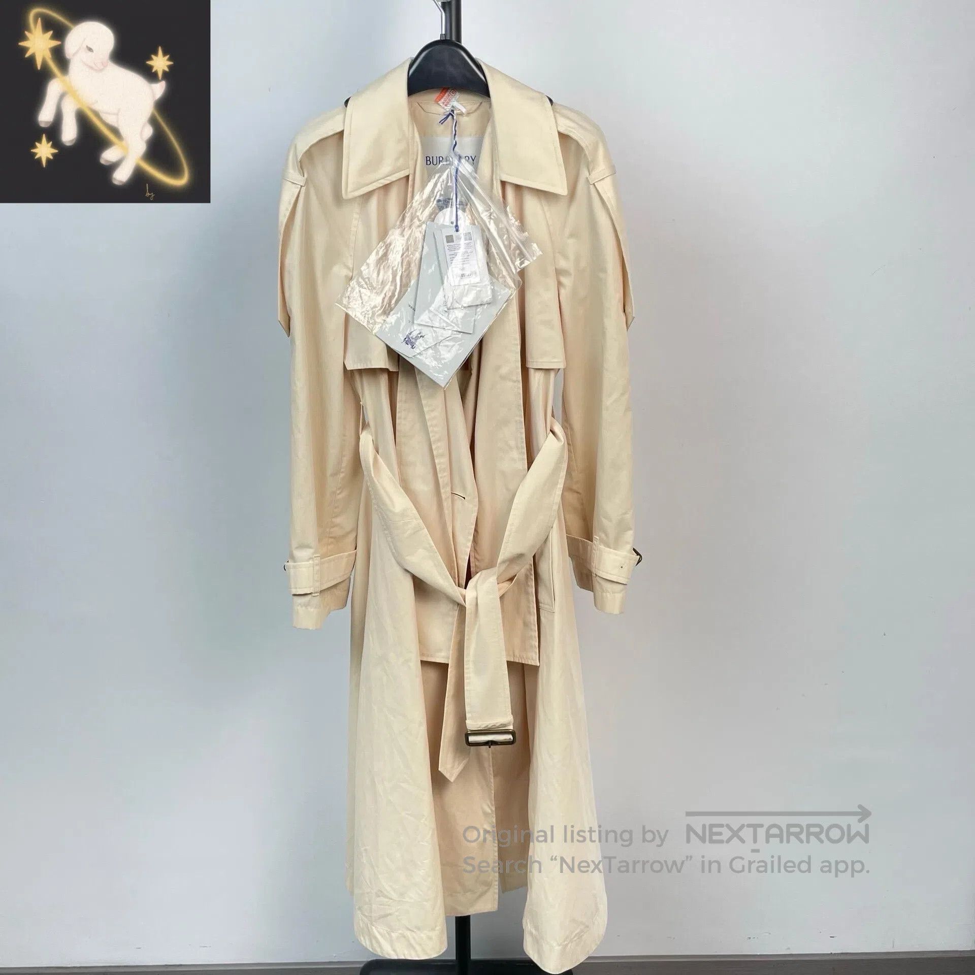 Burberry Burberry Light Beige Bow Tie Windbreaker| Size L / US 10 / IT 46 - 1 Thumbnail