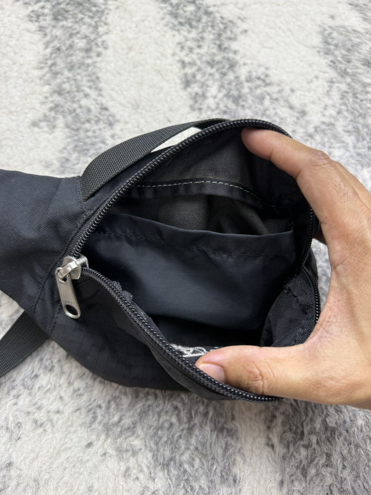 Arc'teryx × Vintage 🔥GRAIL🔥 Vintage 1990 Arc’teryx “Made in CANADA” Waistbag Size ONE SIZE - 14 Thumbnail