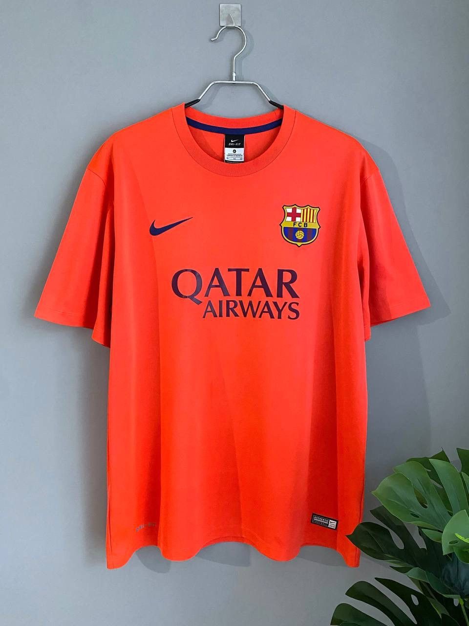 Nike Nike FC BARCELONA 2014/2015 Away Football Soccer Jersey, XL Size US XL / EU 56 / 4 - 1 Thumbnail