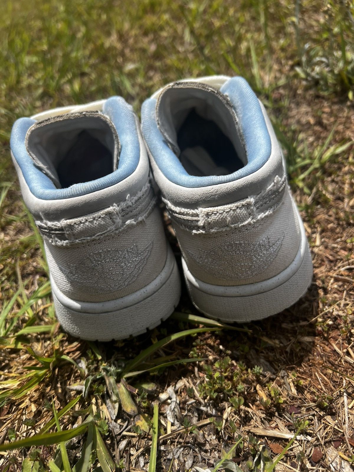 Jordan Brand CLEAN Air Jordan 1 Low size 7.5 Mens Sail Blue Retro shoes Size US 7.5 / EU 40-41 - 7 Thumbnail
