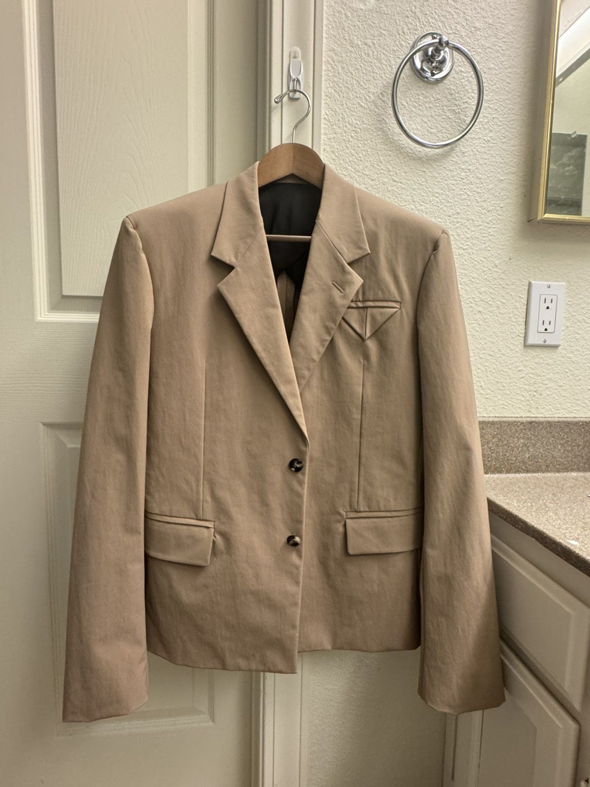 Bottega Veneta Bottega Venetia Beige Triangle Patch Blazer Sz 50 Size 50R - 1 Thumbnail