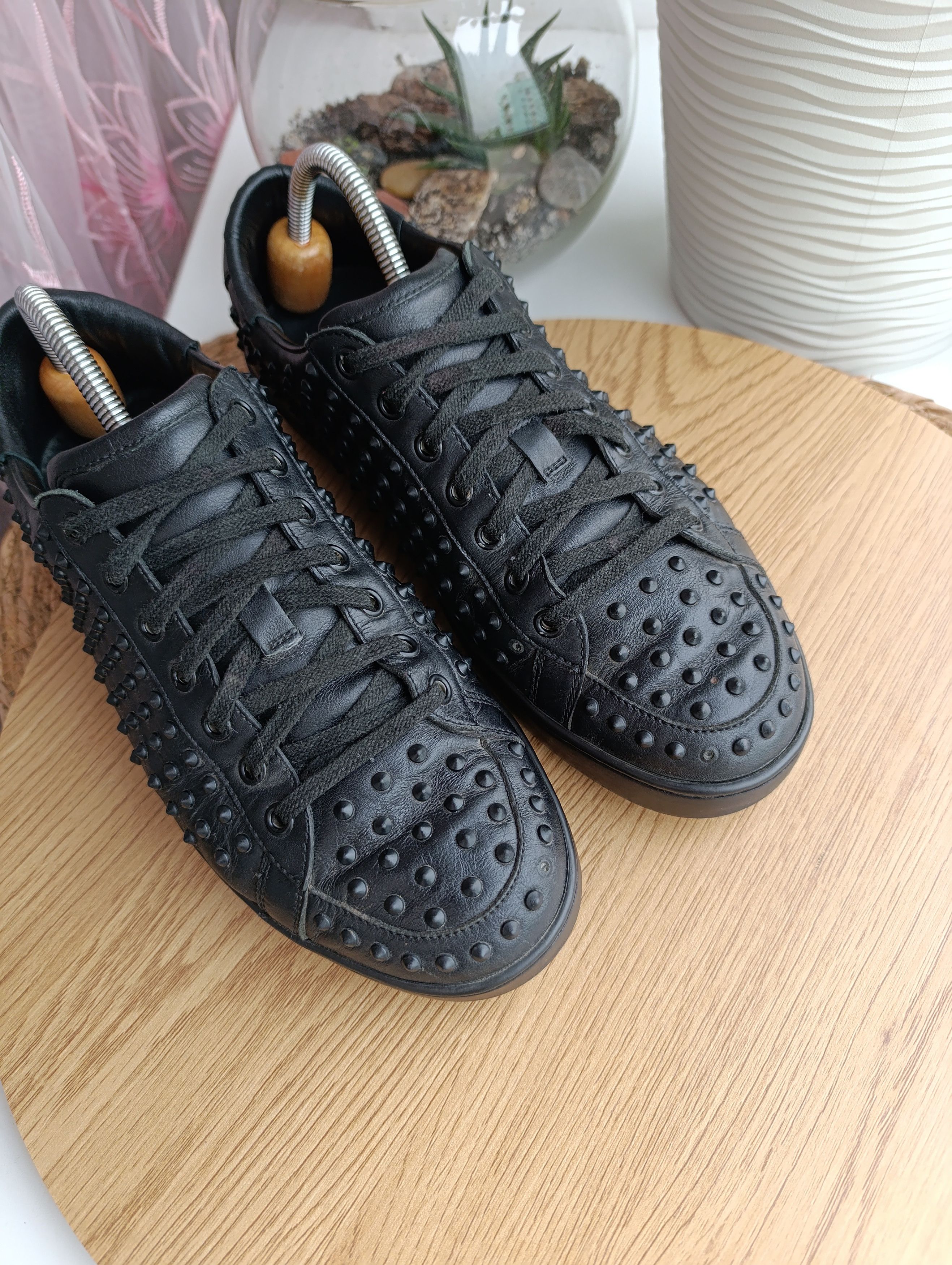 Designer Gucci Black Leather Studded Spikes Sneakers Trainers Shoes Size US 8 / EU 41 - 11 Thumbnail
