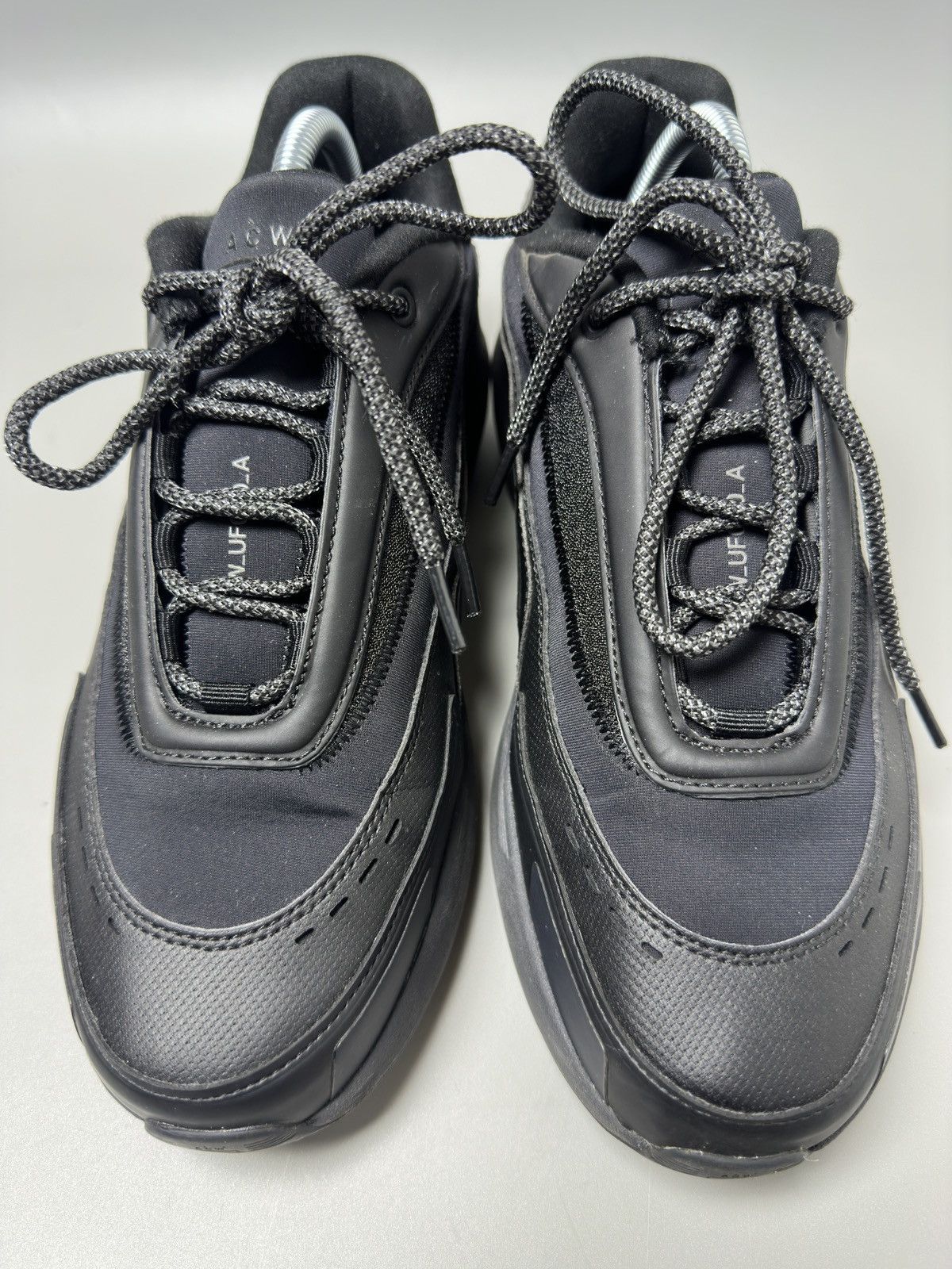 A-COLD-WALL* A-COLD-WALL* VECTOR — RUNNER LOW TOP SNEAKERS Size US 8 / EU 41 - 3 Thumbnail