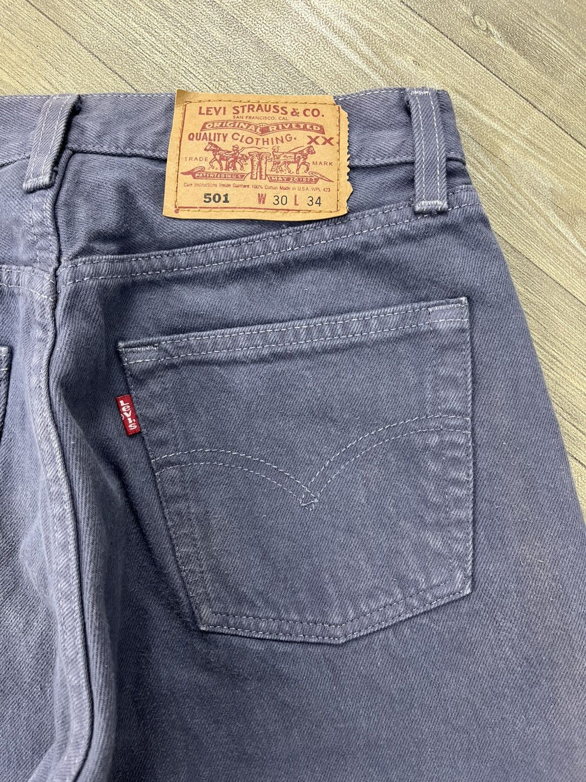Levi's Vintage Clothing 🇺🇸1990s Vintage Levis 501 30x34 Straight Fit Grey Jeans Size US 30 / EU 46 - 15 Thumbnail