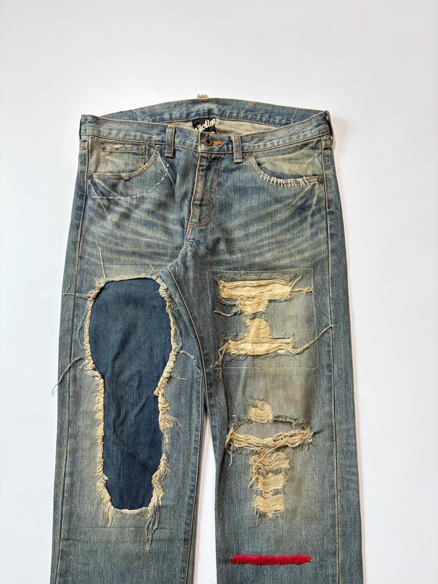 Fashion Victim VICTIM Distressed Patched Washed Jeans M Size US 32 / EU 48 - 2 Thumbnail