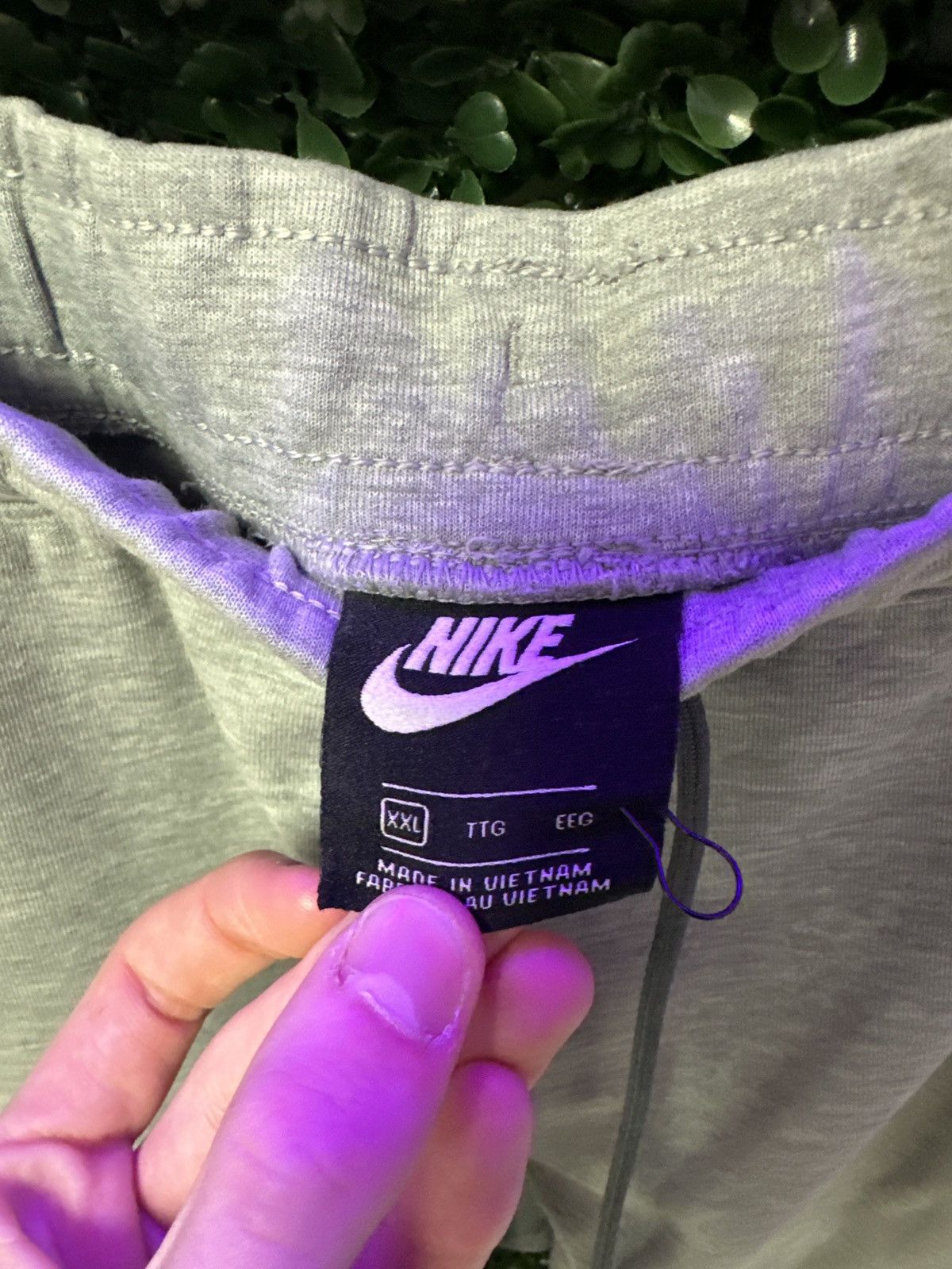 Nike Nike Tech Sweats Grey Size US 38 / EU 54 - 3 Thumbnail
