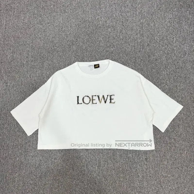 Loewe Loewe White Cotton Women's Cropped T-Shirt . Size M / US 6-8 / IT 42-44 - 1 Thumbnail