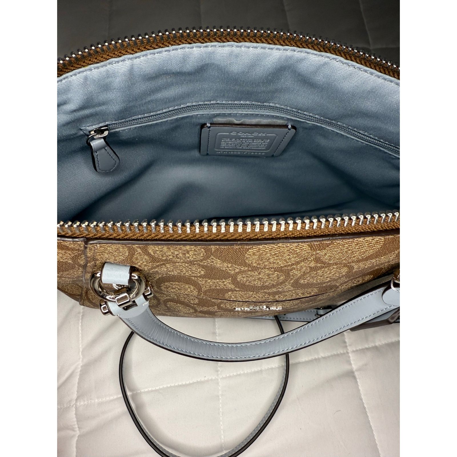 Coach BRAND NEW W/ Tag COACH C24923 Signature SATCHEL Canvas Beige Size ONE SIZE - 3 Thumbnail
