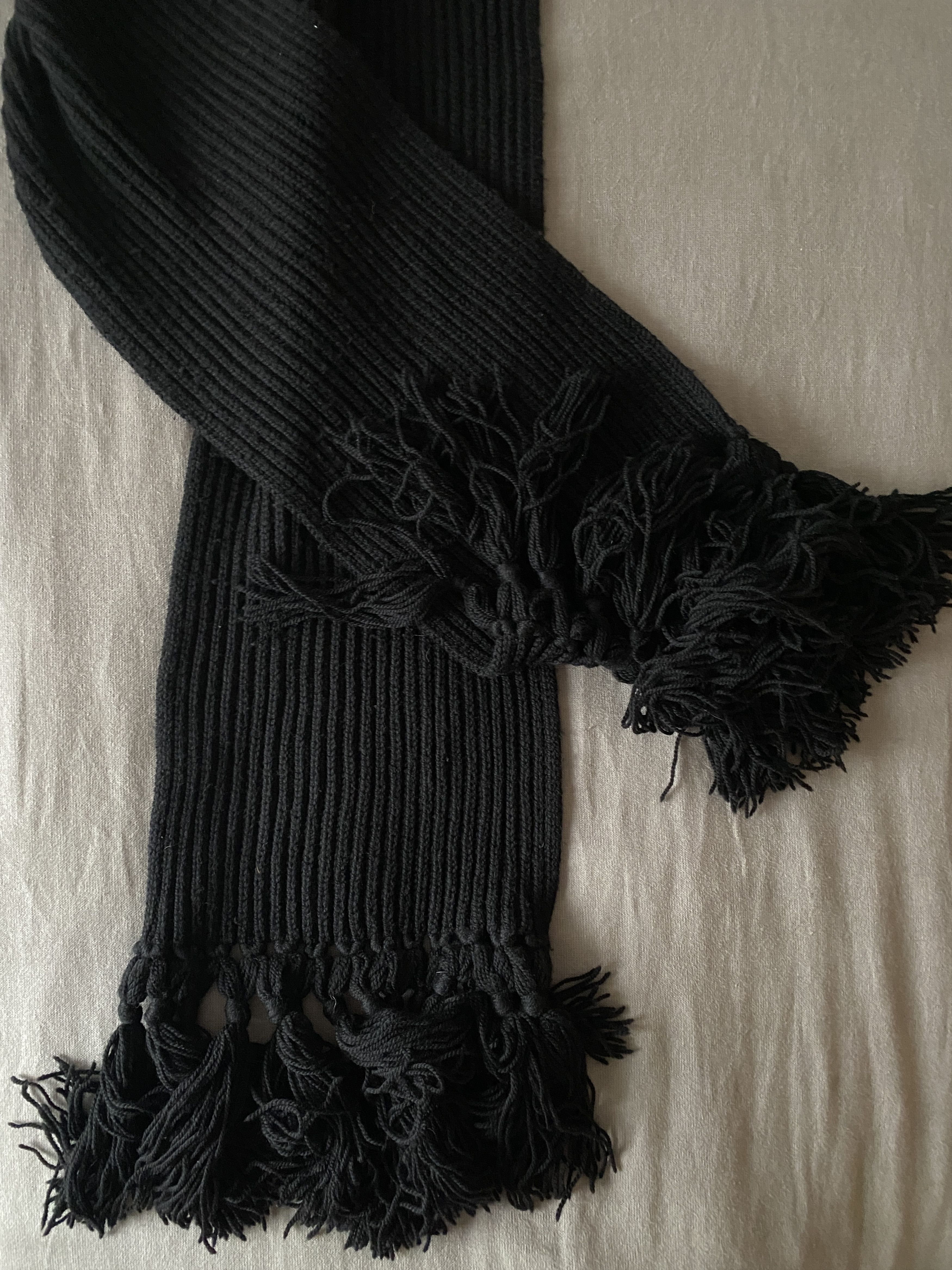 Maison Margiela Maison Margiela Unisex Hoodie Fringed Scarf Size ONE SIZE - 7 Thumbnail
