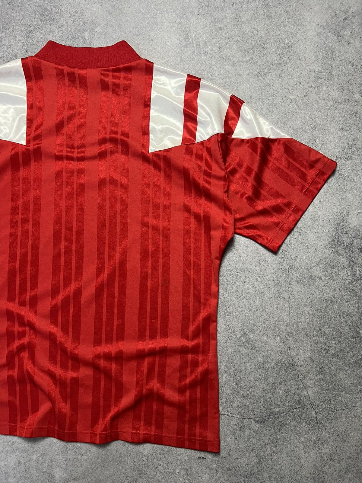Vintage Vintage Adidas 1992 CIS Home Football Soviet Soccer Jersey Size US L / EU 52-54 / 3 - 12 Thumbnail