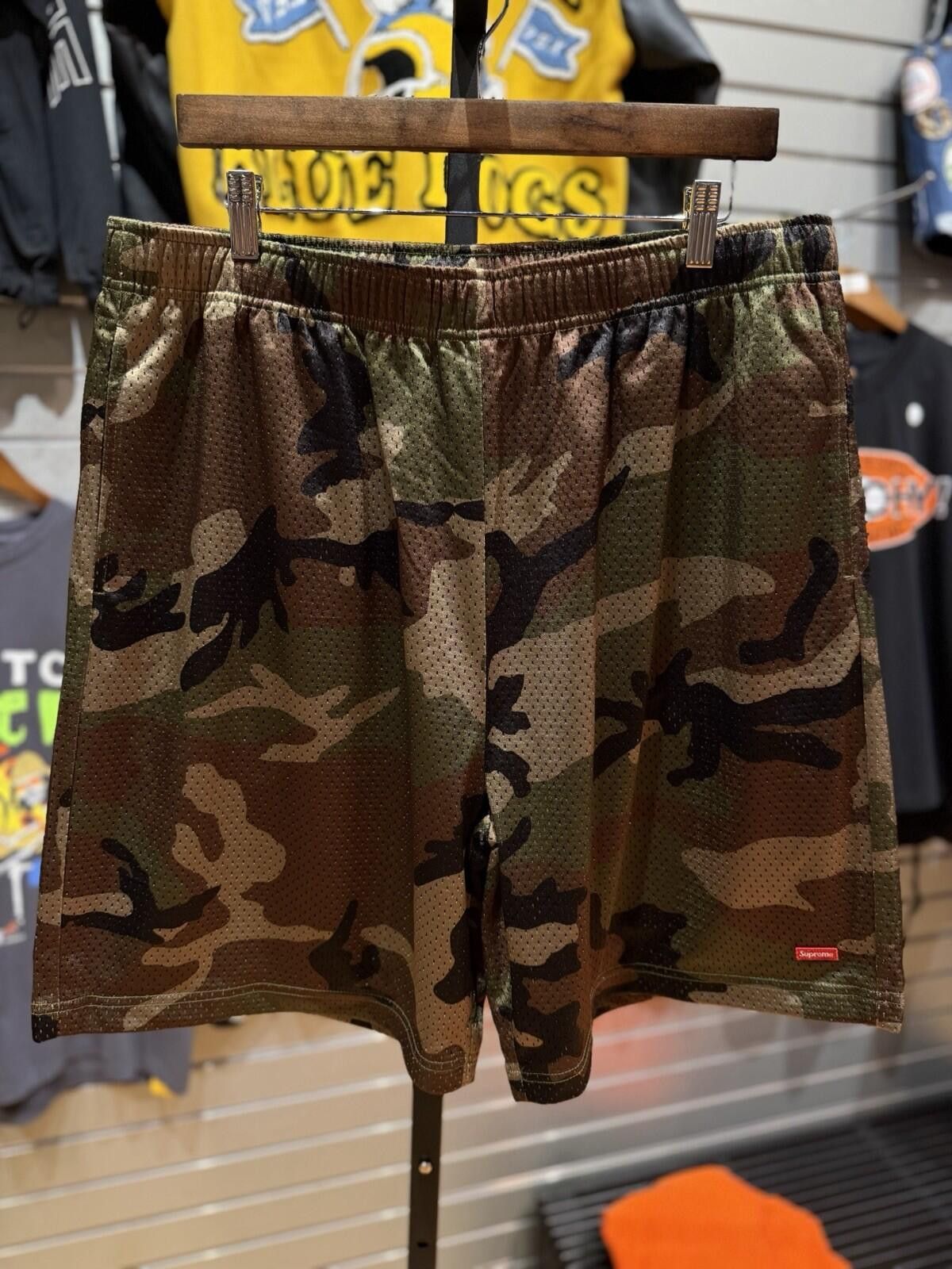 Supreme Supreme Small Box Baggy Mesh Shorts Size (Large) NEW Camo Size US 34 / EU 50 - 1 Thumbnail