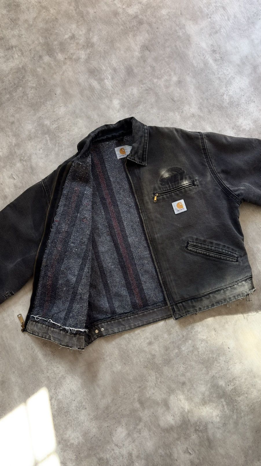 Carhartt Carhartt Detroit 90s Big Logo RARE faded n’ distressed Size US M / EU 48-50 / 2 - 3 Thumbnail