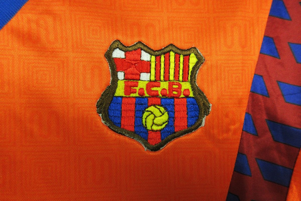 Adidas 1990-1992 Barcelona away Retro Football Shirt Size US L / EU 52-54 / 3 - 5 Thumbnail