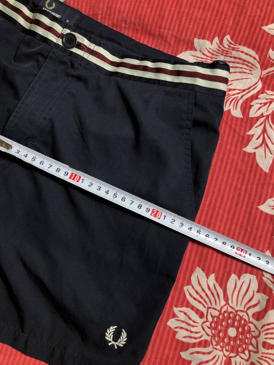 Fred Perry × Japanese Brand Gothicana Y2K Black Bondage Gothic Multipocket Cargo Shorts Size US 32 / EU 48 - 4 Thumbnail