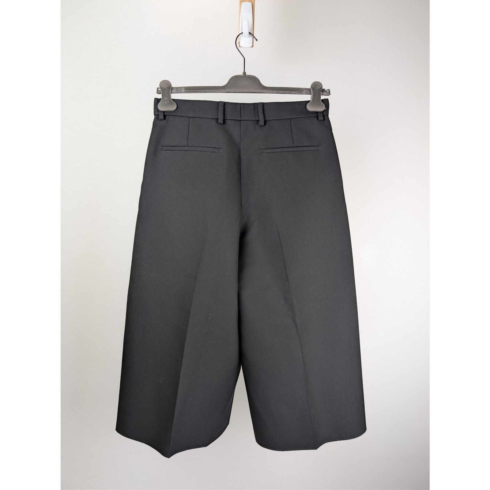 Gucci o1rshd1 Double Wool Gabardine Skater Crpd Pant Shorts Black Size US 30 / EU 46 - 14 Thumbnail