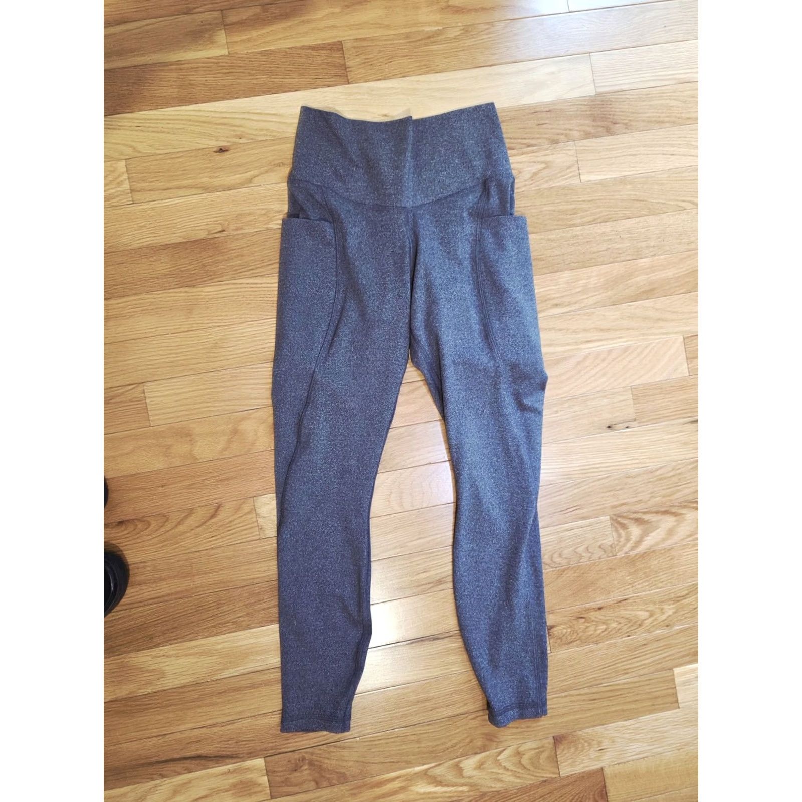 Vintage VINTAGE? No. Members Mark Everyday High Rise Ankle Leggings XS Pockets Gray Women Yoga Casual Regular Ankle Size XS Size 26" / US 2 / IT 38 - 7 Thumbnail