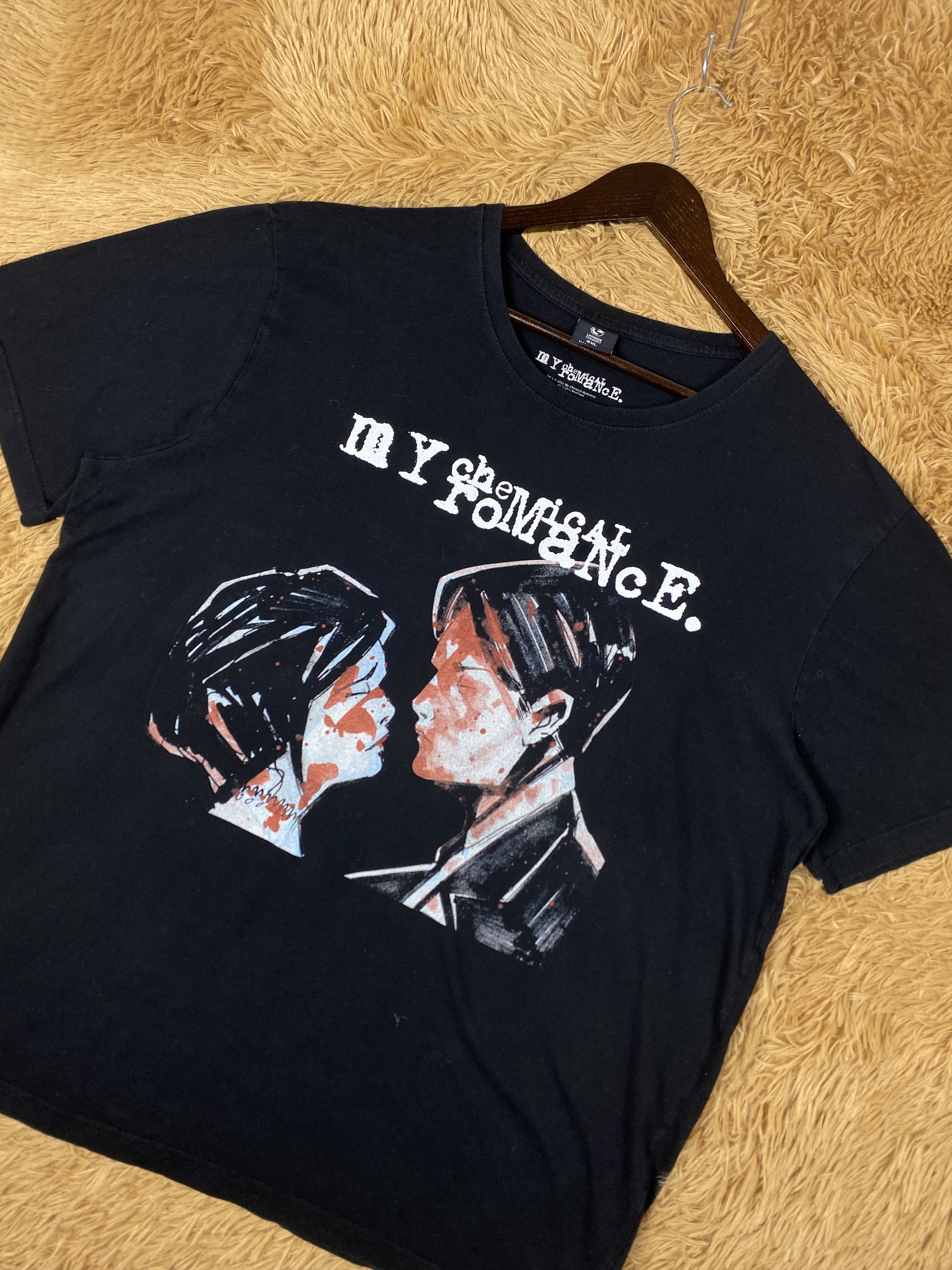 My Chemical Romance Vintage My Chemical Romance Shorts Sleeve T-Shirts PT0098 Size US XL / EU 56 / 4 - 2 Thumbnail