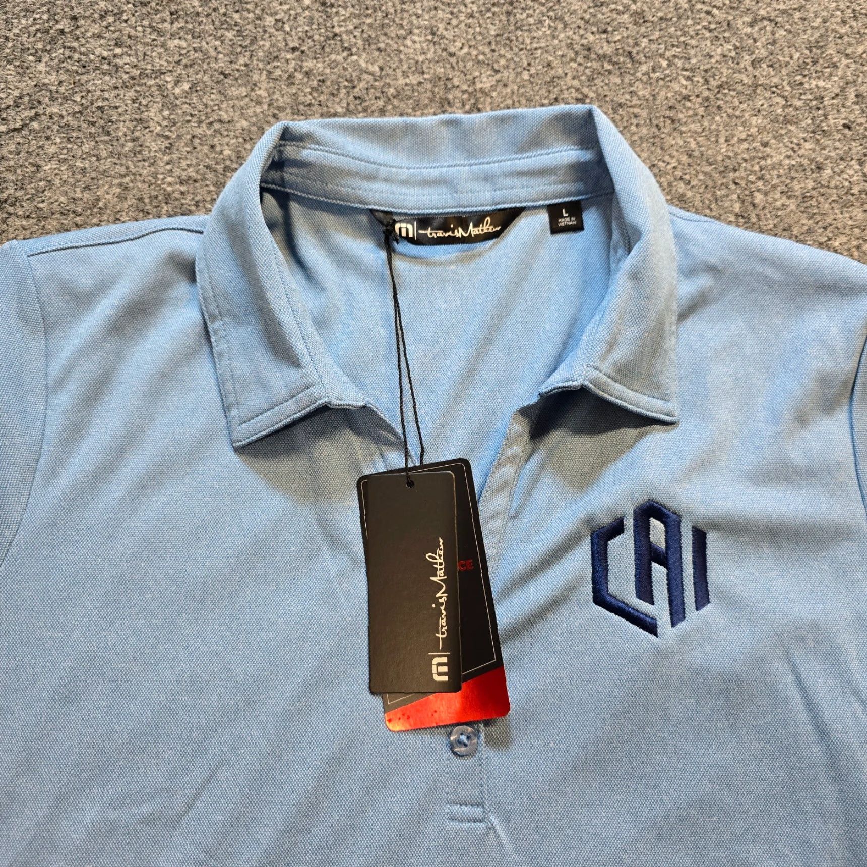 TravisMathew VINTAGE Travis Mathew Top Womens Large Blue Embroidered Monogrammed Performance Size L / US 10 / IT 46 - 2 Thumbnail