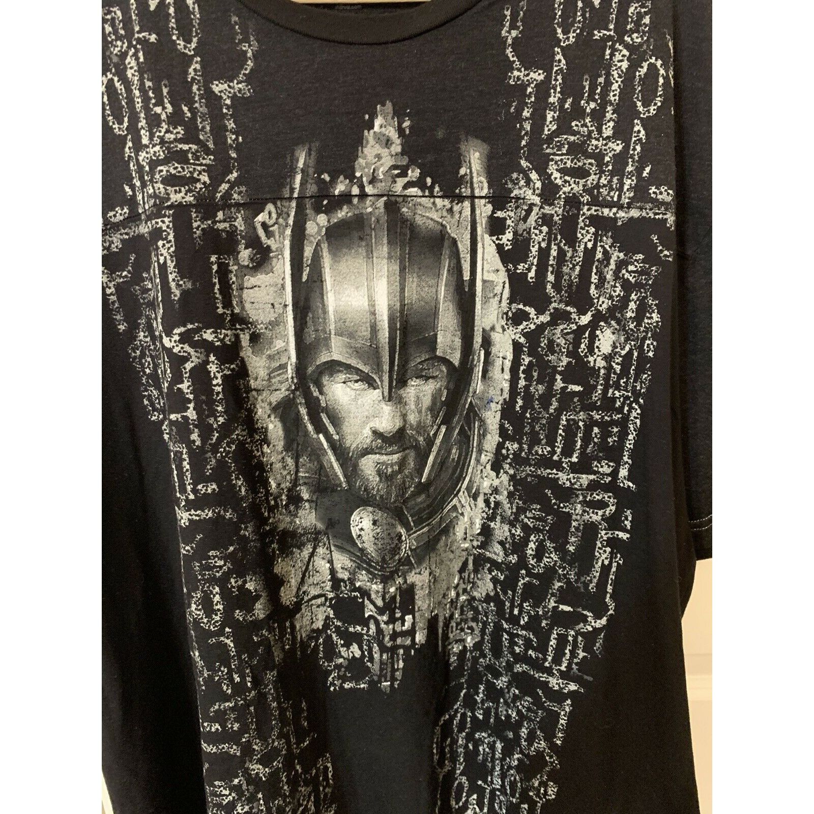 Marvel Comics New Disney Parks Exclusive Marvel Thor Ragnarok Men's T Shir Size US M / EU 48-50 / 2 - 1 Thumbnail